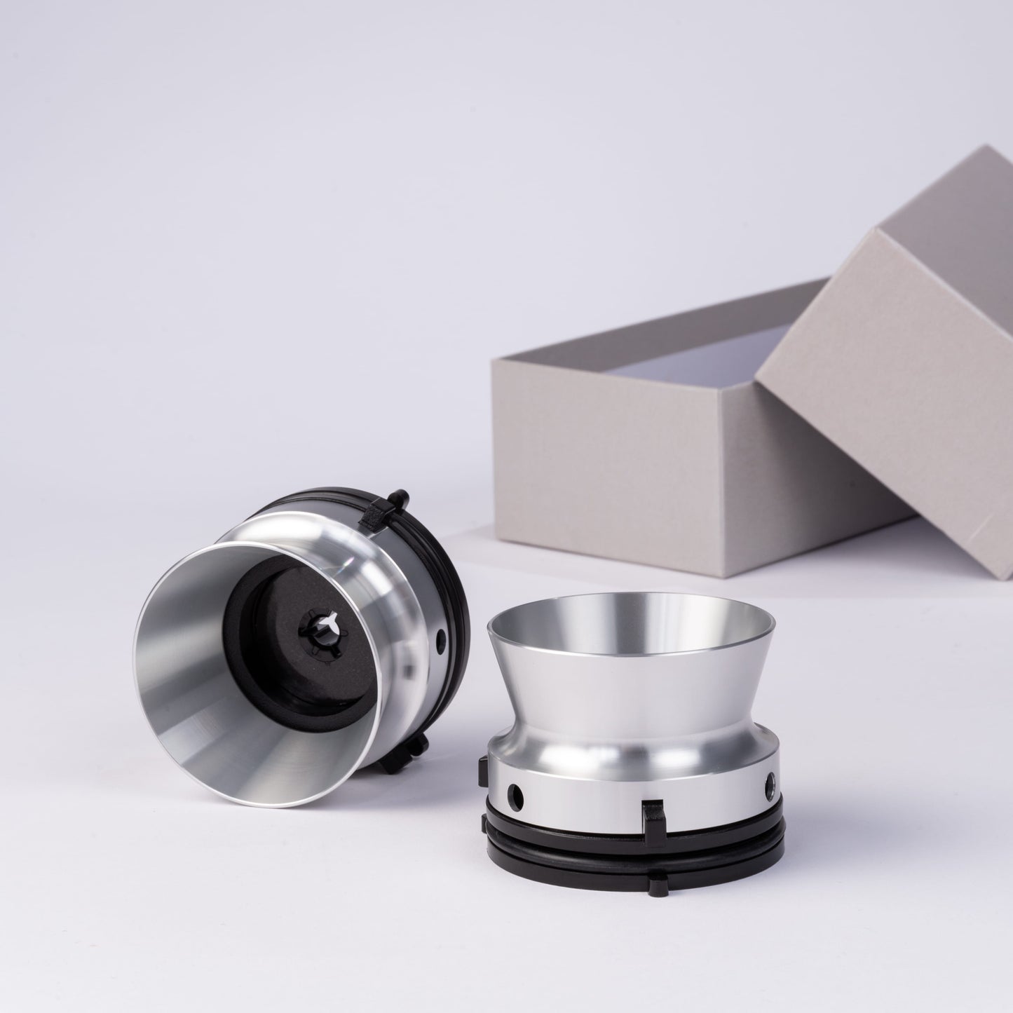 Make it NAB! : LPR90 1/4'' metal reel + silver NAB adapters